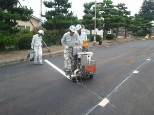 駐車場ライン(白線・ライン引き) | 道路施設株式会社